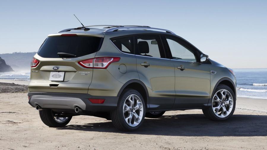  Ford Escape 2013 года  (фото 186 из 222)